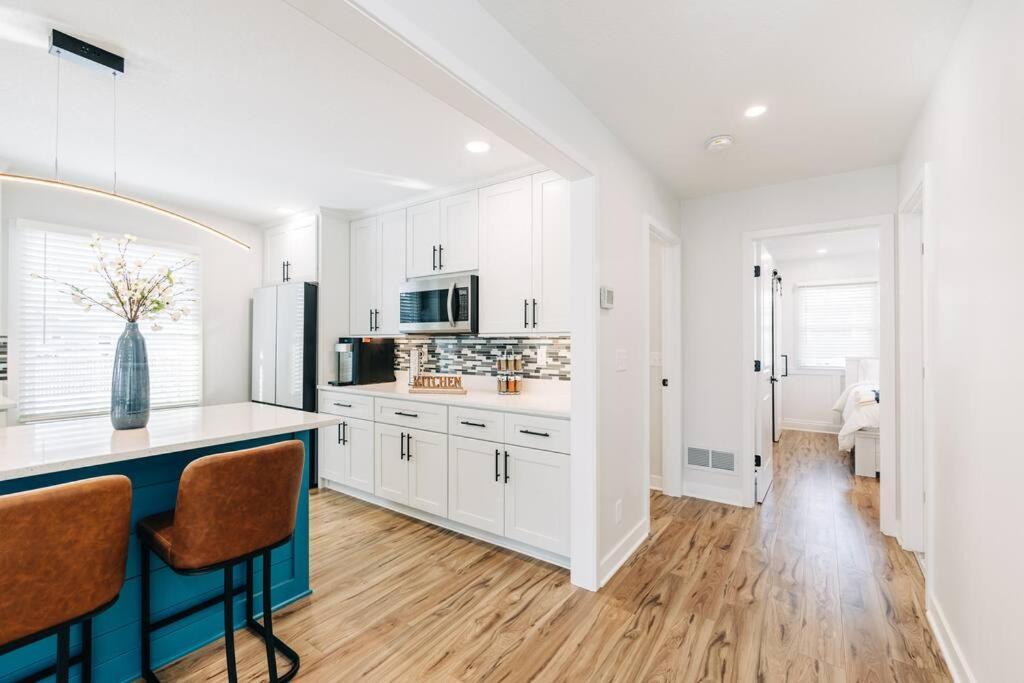 Beautiful Luxury Home Freshly Renovated With Big Yard, Seating & Grill Pad Cottage Grove Exterior photo
